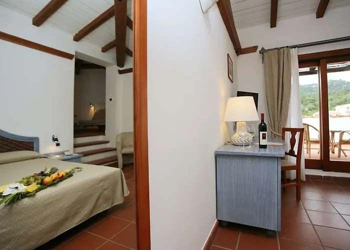 Palumbalza Hotel