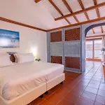 Palumbalza Hotel