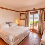Palumbalza Hotel