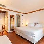 Palumbalza Hotel