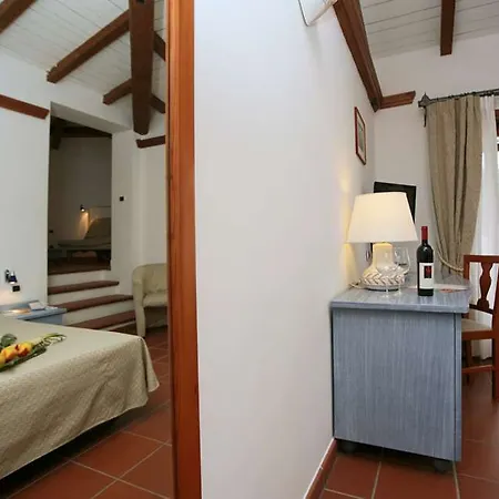 Palumbalza Hotel