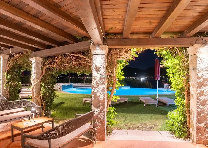 Palumbalza 4*
